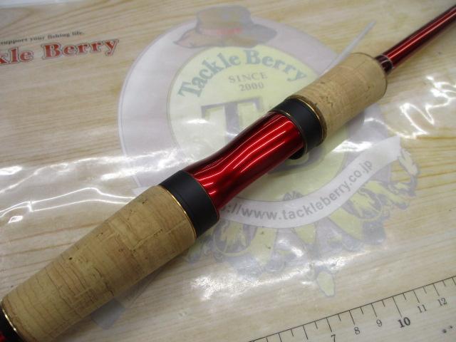 ワールドシャウラ2701ff 　旧赤　緊急値下げ　本日のみです ワールドシャウラ2701ff 旧赤 緊急値下げ 本日のみです