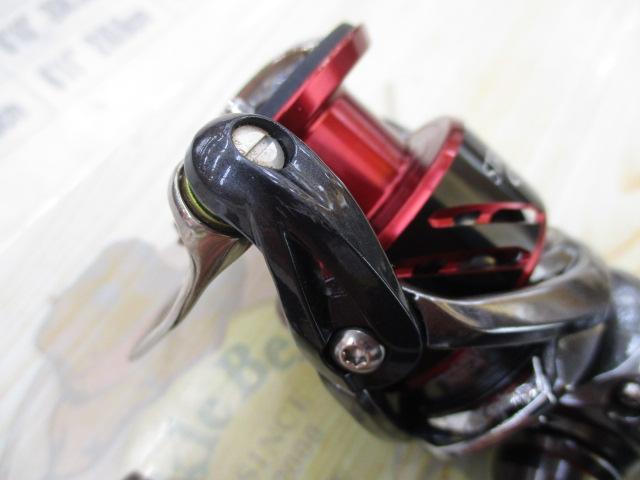 ストラディック　ci4+ c3000HG-B PE0.6号　12本より シマノ 16 ストラディックCI4+ C3000HG / スピニング リール