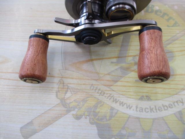 23 カルカッタコンクエスト BFS XG 未使用 シマノ(SHIMANO) 23 カルカッタコンクエストBFS XG LEFT(左
