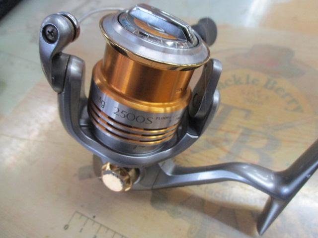 シマノ　09ツインパワー　mg 2500Ｓ Shimano Rare 09 Twin Power Mg 2500S Spinning Reel Made in