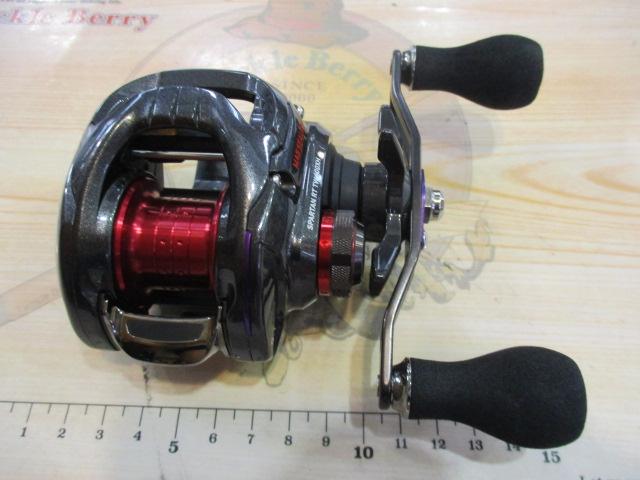 美品　ダイワ　スパルタンRT TW 100XH ダイワ スパルタンRT TW 100XH-L 左ハンドル - 釣具のポイント