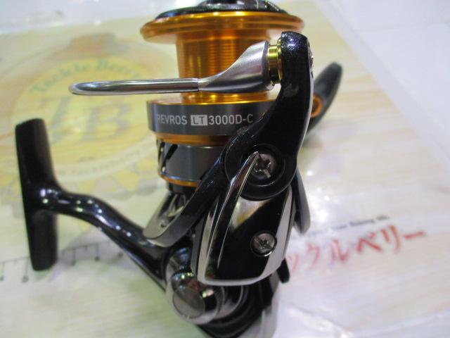 IS)【廃盤】ダイワ 20レブロスLT3000D-C 新品未使用 JC)【廃盤】ダイワ 20レブロスLT3000D-C 新品未使用 - メルカリ