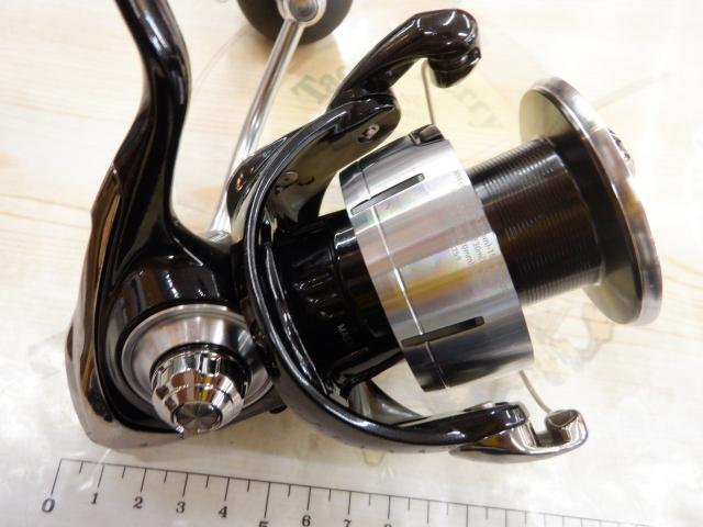 DAIWA - ★★DAIWA ダイワ 23レグザLT5000-CXH スピニングリール　箱、リールスタンド、ハンドルノブ 00061151 ダイワ(DAIWA) ショアジギング スピニングリール 23レグザ(LEXA