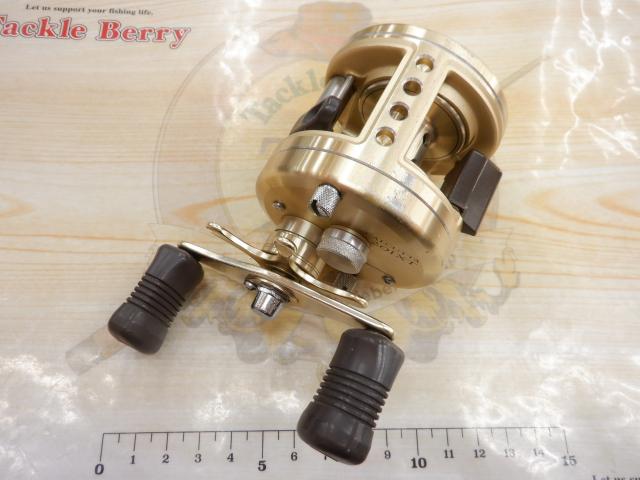 カルカッタ201XT シマノ カルカッタ 201XT 替ハンドル付/Q541M ベイトリール : 釣