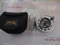黒鯛師 THEヘチリミテッド 88W-SB シルバー/ブルー
