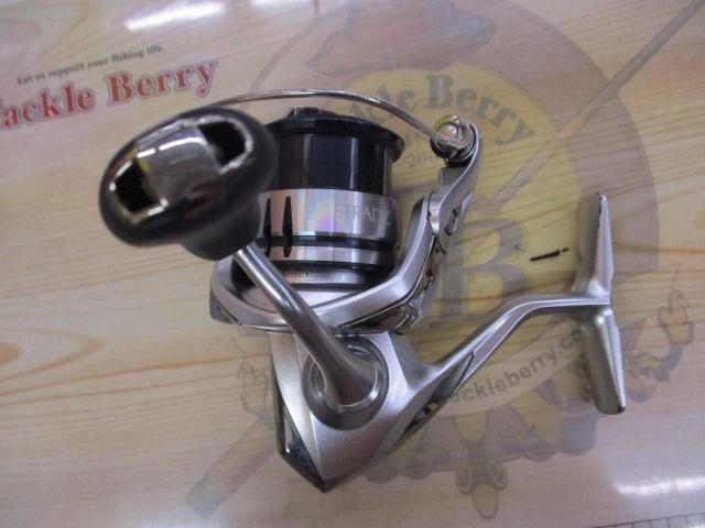 19ストラデック C2000S Amazon.com: Shimano 19 Stradic C2000S Spinning Reel, General
