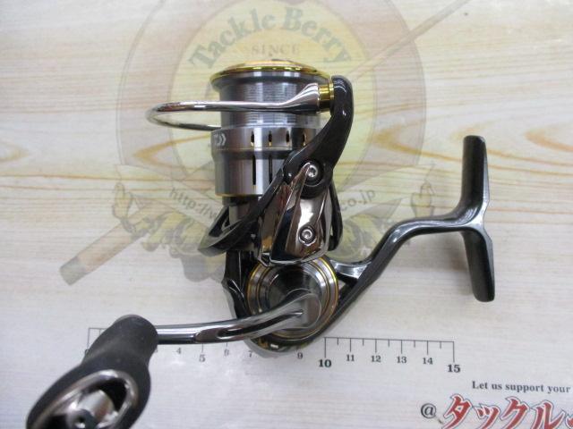 ダイワ　ルビアスエアリティー　FC LT 2000S-H ダイワ ルビアス エアリティ FC LT2000S-H (リール) 価格比較