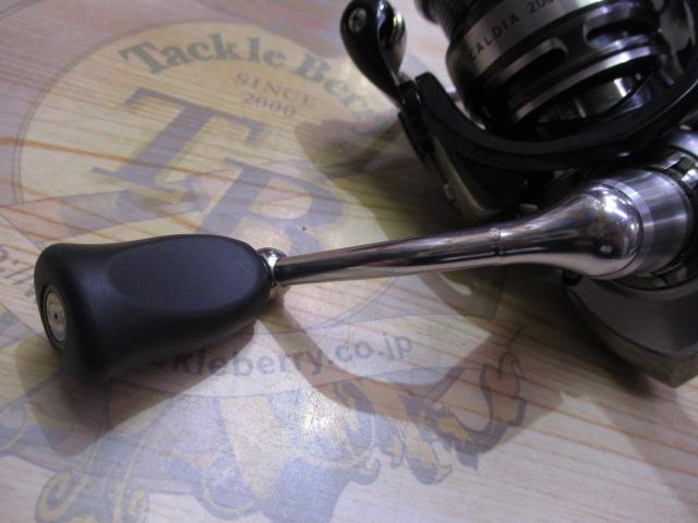 DAIWA - 【中古/極上品】 ダイワ 14 カルディア 2004H   /SP082M Amazon | ダイワ(Daiwa) スピニングリール 14 カルディア 2004