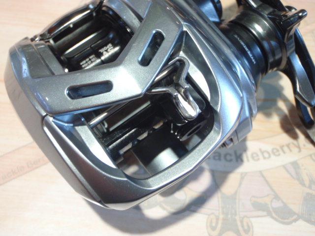 〈未使用品〉ダイワ　21アルファスSVTW 800HL 21アルファス SV TW 800HL｜＠ベリーネット 日本最大新品中古