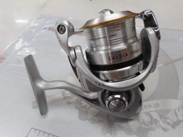 DAIWA ダイワ/11 カルディア 2506H スピニングリール/CALDIA 2506H/リール/ABランク/69【中古】 Yahoo!オークション -「カルディア 2506h」の落札相場・落札価格