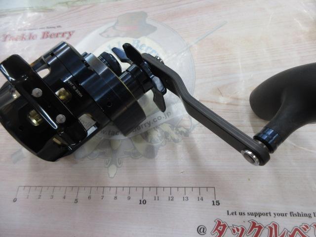 新品未開封　22ソルティガ15L Amazon | ダイワ(DAIWA) ベイトリール 22 ソルティガ 15L-SJ