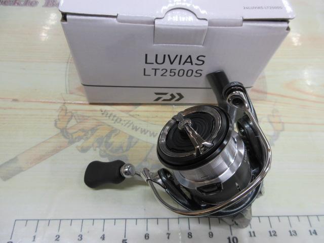 最高傑作　新品　未使用　24 LUVIAS LT2500S LUVIAS（ルビアス）｜DAIWA