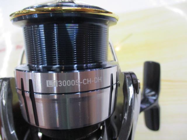 ダイワ 19セルテート　LT3000S-CH-DH 整備済後未使用品 ダイワ(Daiwa) 19セルテート LT3000S-CH-DH 00060049