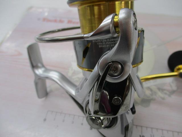 21フリームスlt4000-CXH替えスプール付き(クレストLT4000) ダイワ 21 フリームス LT 4000-CXH - 上島釣具店