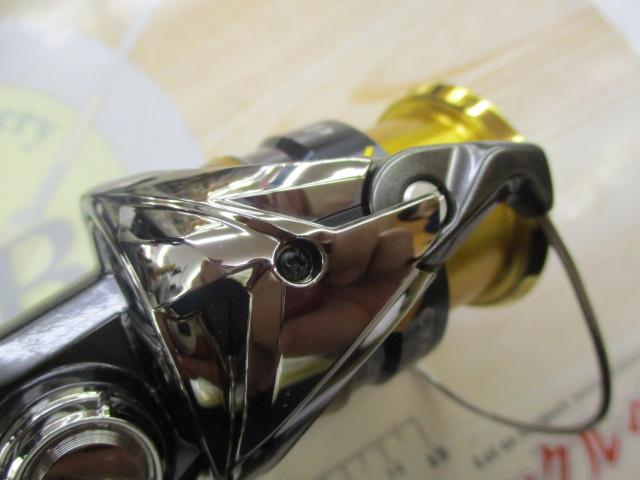 佐浜 20ツインパワー C3000MHG シマノ(SHIMANO) 24 ツインパワー C3000MHG ツインパワー ☆NEW
