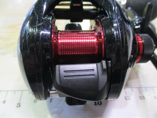 シマノ　ゲンプウＸＴ　１５０ シマノ 20 ゲンプウ XT 150 右ハンドル / 両軸リール shimano