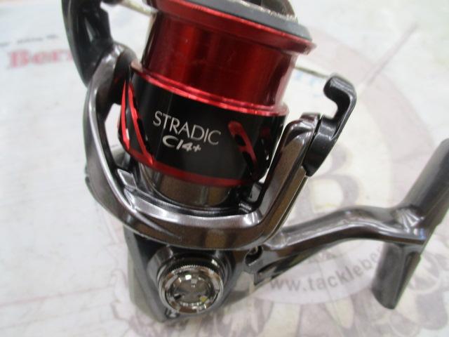 美品 シマノ ストラディックC14+ C2000HGS Amazon | シマノ(SHIMANO) スピニングリール 15 ストラディック