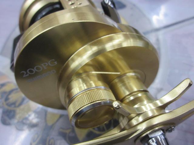 【中古/未使用品】 シマノ 15 オシアコンクエスト  200PG   /D164M 中古/未使用品】 シマノ 15 オシアコンクエスト 200PG /D164Mの