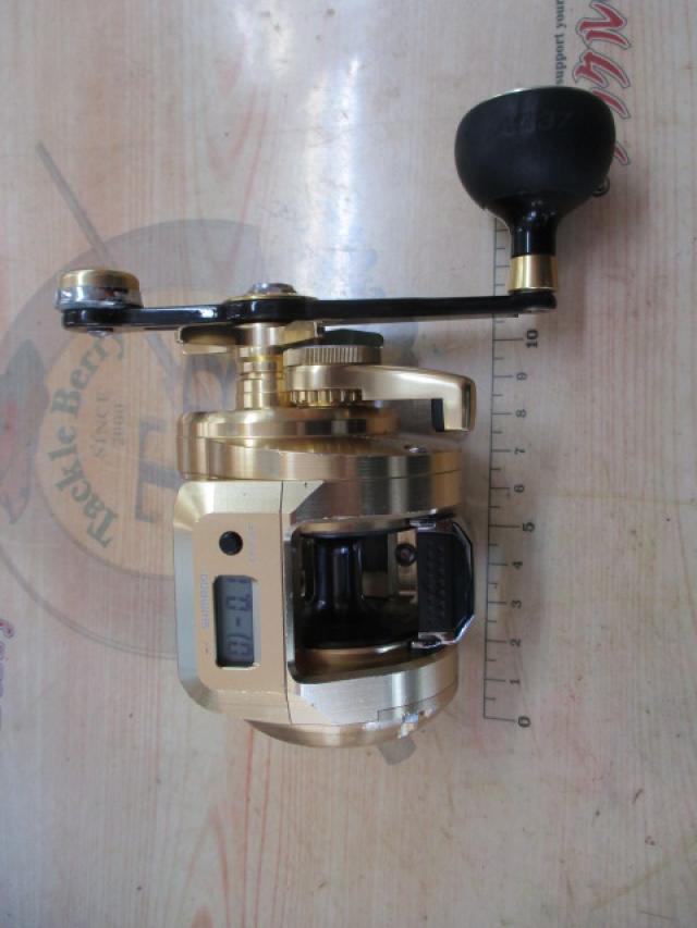 18オシアコンクエストCT300HG シマノ(SHIMANO) 24 オシア コンクエストCT300MG(右) オシア