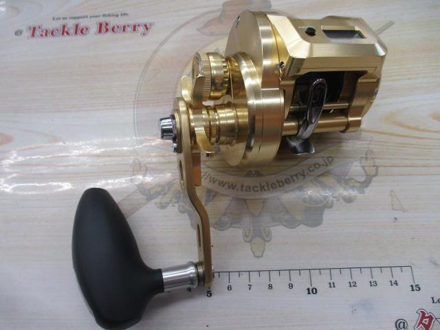【新品未使用】シマノ 18 オシアコンクエスト CT 300 PG シマノ オシア コンクエスト CT 300PG 右 (リール) 価格比較