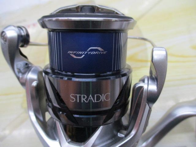新品未使用品　シマノ　23ストラディック2500SHG シマノ(SHIMANO) 23 ストラディック 2500SHG ☆特別割引品