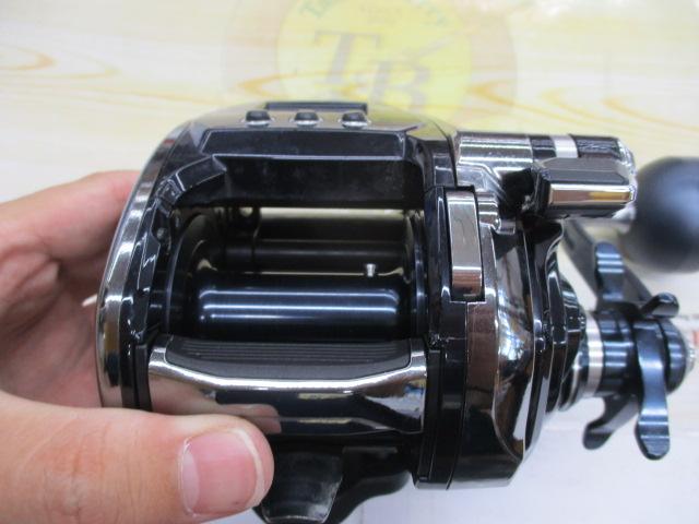 シマノ　ビーストマスターMD3000 極美品使用7.2時間　巻き上げ2.8キロ シマノ ビーストマスターMD3000 極美品使用7.2時間 巻き上げ2.8キロ