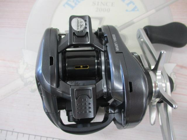 SHIMANO - 15 アルデバラン50 右巻き　箱、備品あり Amazon | シマノ(SHIMANO) リール 15 アルデバラン 50 右