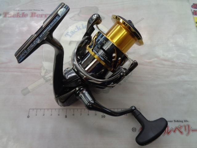 20ツインパワー 4000XG 本体のみ シマノ(SHIMANO) 20 ツインパワー 4000XG 041470｜アウトドア