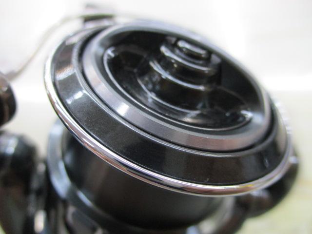 22ステラ　C2000SHG　ドラグノブ　新品 実機で検証！シマノ'22ステラと'18ステラ、C2000SHGの純正・夢屋