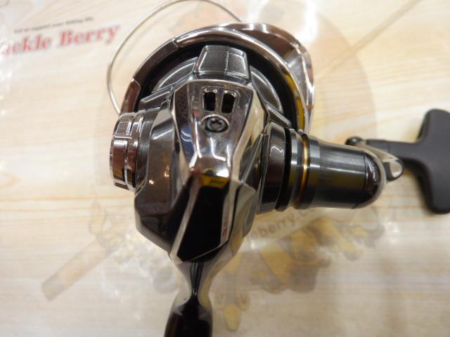 SHIMANO TWIN POWER C3000MHG リール SHIMANO シマノ TWIN POWER ツインパワー C3000MHG スピニング