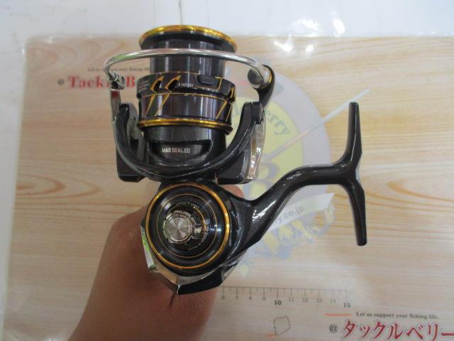 ダイワ　21カルディア LT 3000XH 【新品未使用品】 ダイワ カルディア LT3000-XH (リール) 価格比較 - 価格.com