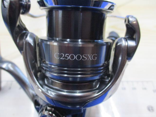シマノ　24ツインパワーc2500sxg 美品 シマノ 24 ツインパワー C2500SXG (2024年モデル) スピニング