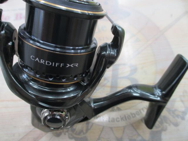 超美品カーディフxr c2000s シマノ 23 カーディフXR C2000S SHIMANO - 【バス・トラウト