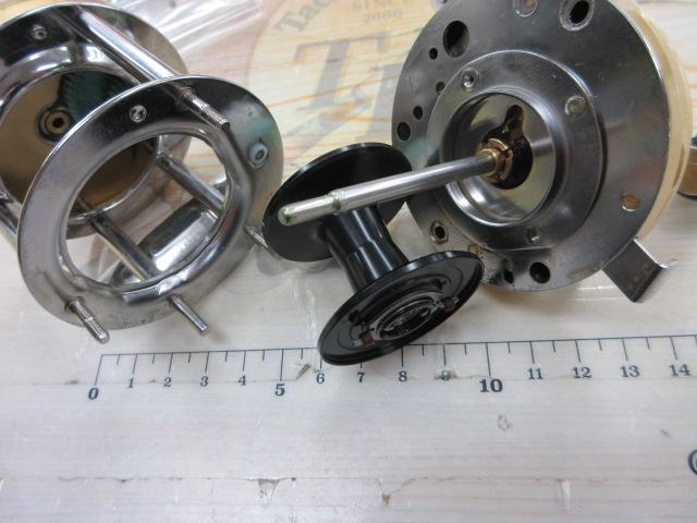 5500CS Rocket シャンパン