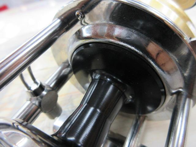 5500CS Rocket シャンパン