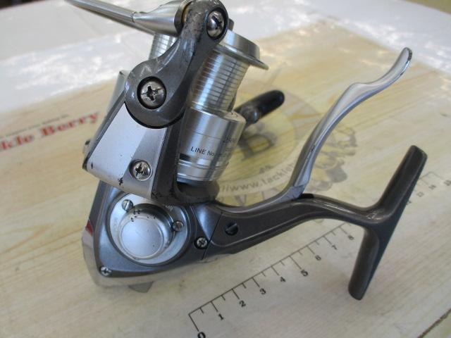 Daiwa TRISO SHOX 2500LBD スピニングリール ダイワ TRISO SHOX 2500LBD スピード発送｜Yahoo!フリマ（旧