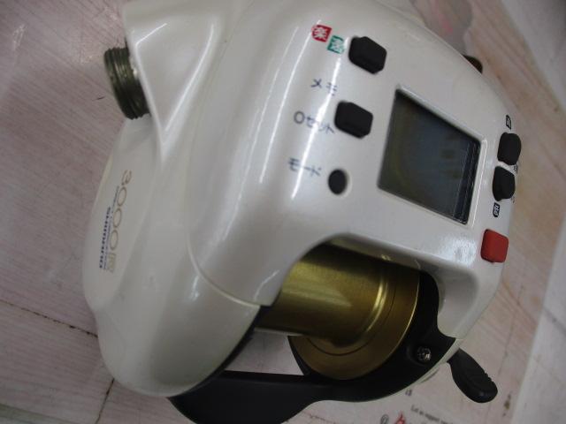 SHIMANO - SHIMANO 電動丸3000R SHIMANO シマノ 01電動丸3000R RG183 電動リール｜中古釣具