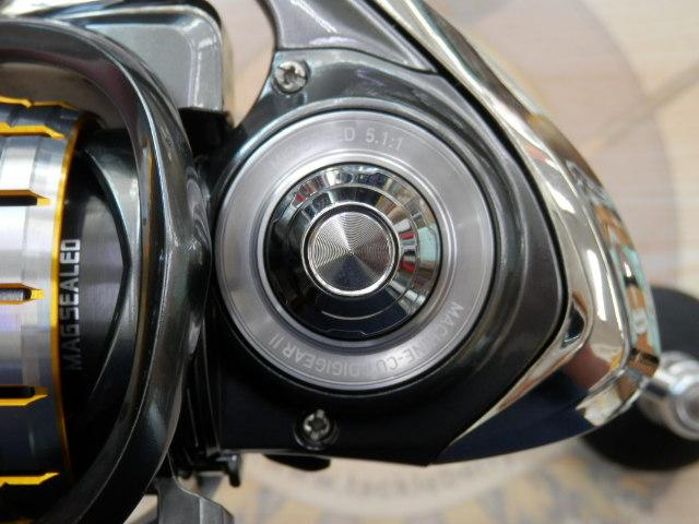 18ブラストlt6000　つりきち ダイワ ブラスト LT6000D (リール) 価格比較 - 価格.com