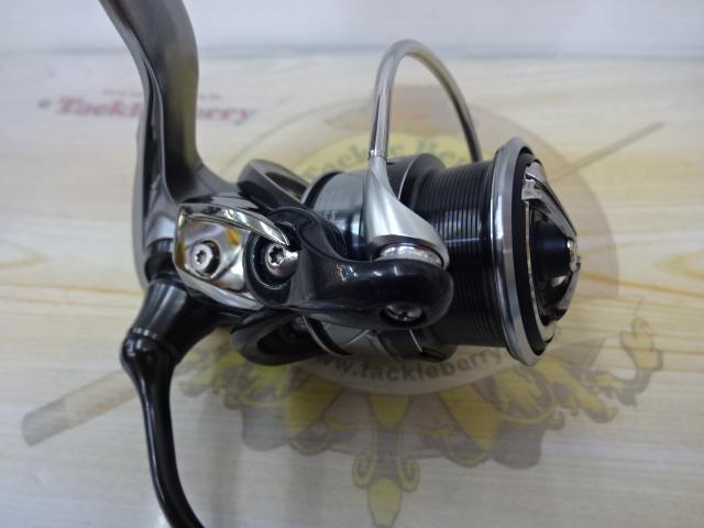 日本未発売　緑のカルディアCS LT2000S-XH ダイワ18カルディアLT2000S-XHインプレ｜あえて言おう！タフで