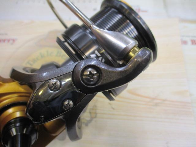 DAIWA - 【中古/美品】 ダイワ 14 キャスティズム 25 QD 06PE サーフベイシア 25QD スプール付  /SS053M 楽天市場】【中古/美品】 ダイワ 14 キャスティズム 25 QD 06PE