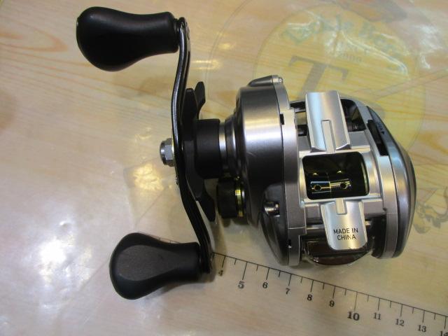 リール　バラ売り用 楽天市場】ベイト・電動リールカバー Mサイズ (ダイワ 100〜300