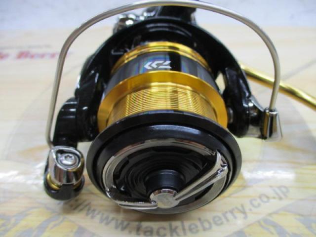 23レガリス　LT2000S-P 新品未使用 ダイワ(Daiwa) 23レガリス LT2000S-P 00060362｜アウトドア用品