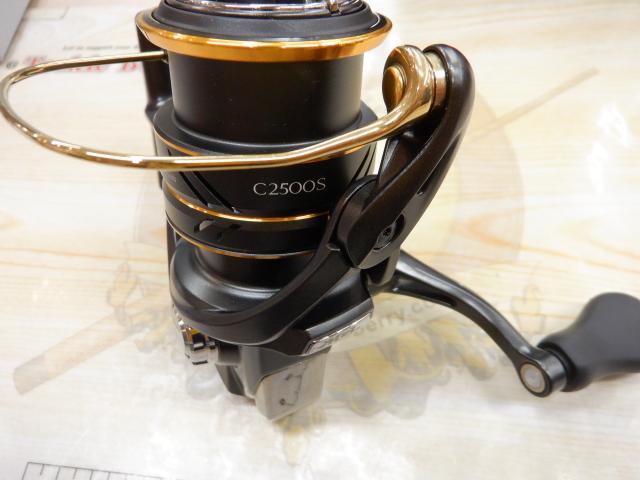 SHIMANO 21 ソアレ Soare XR C2500S リール シマノ(SHIMANO) 21 ソアレ XR C2500S 044297｜アウトドア用品