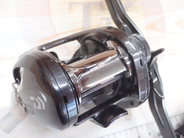 23 紅牙　100XH DAIWA（釣り） 【目玉商品】ダイワ 23 紅牙 100XH 右ハンドル