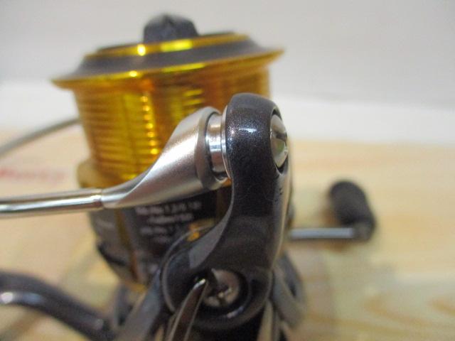 美中古　DAIWA 15フリームス 2506 スピニングリール 高耐久 Amazon | ダイワ(Daiwa) スピニングリール 15 フリームス 2506