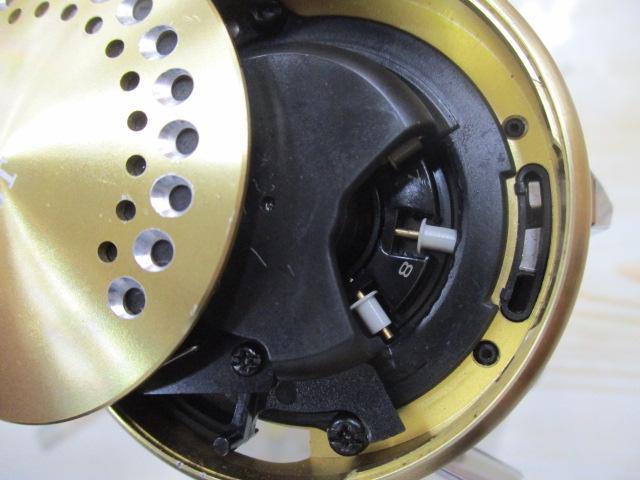 18カルカッタコンクエスト300 シマノ(SHIMANO) 18 カルカッタコンクエスト 300 R 右巻き