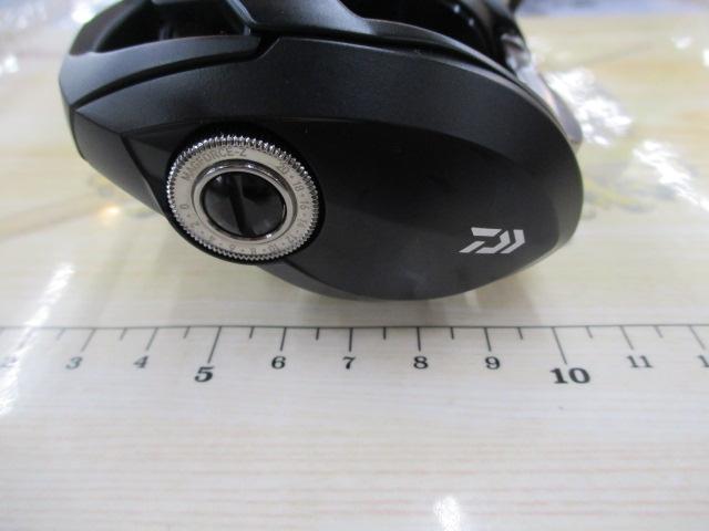 タトゥーラ 80 Amazon.com : Daiwa Bait Reel 22 Tattooa TW 80 (2022 Model
