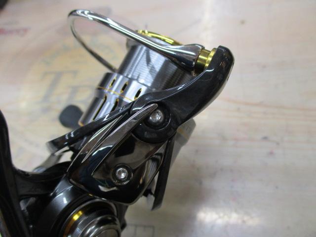 ルビアスエアリティー　FC LT2000S-P ダイワ 21ルビアスエアリティ FC LT 2000S-H 釣り具 スピニング