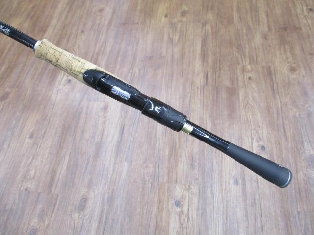 ブレイゾン　s68mh DAIWA（釣り） ダイワ バスロッド ブレイゾン 2ピース