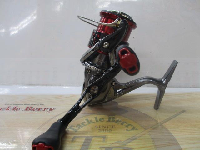 ストラディック　ci4＋　2500HGS-B PE0.6号　12本より 16-stradic-ci4plus-2500hgs-